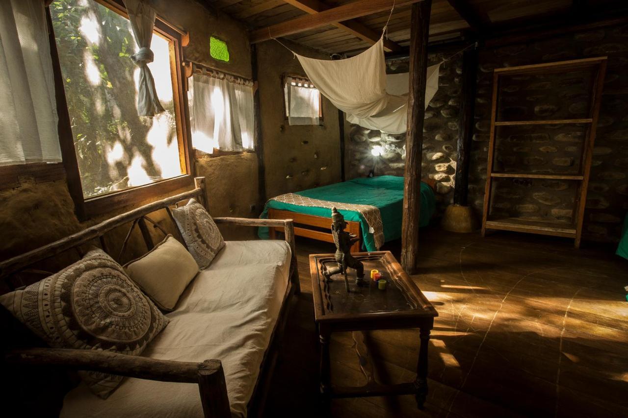Chirapa Manta Amazon Lodge Lamas Extérieur photo