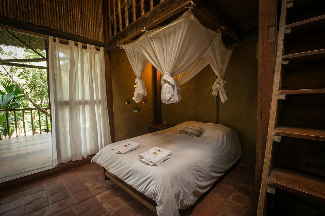 Chirapa Manta Amazon Lodge Lamas Extérieur photo